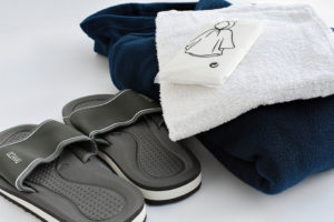 CBRN beschermingsmiddelen van IMG Europe - handdoek, slippers en poncho